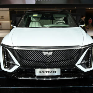 Cadillac IQ Rave 5-Door 5-Seat