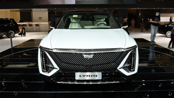 Cadillac IQ Rave 5-Door 5-Seat