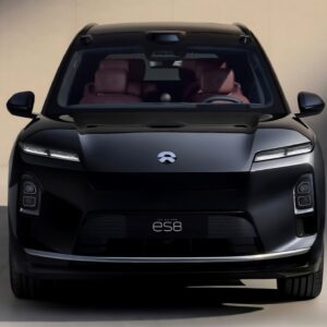 NIO ES8